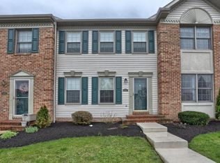 367 Cobblestone Ln, Lancaster, PA 17601
