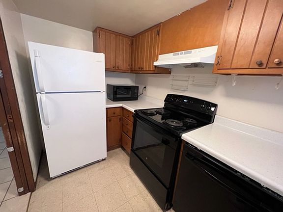2nd image of 1406 Bass Ave APT D