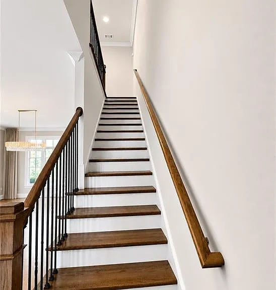 1915 Skyfall Cir NE — Photo 9
