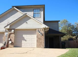 5875 Creekside Cir, Tyler, TX 75703