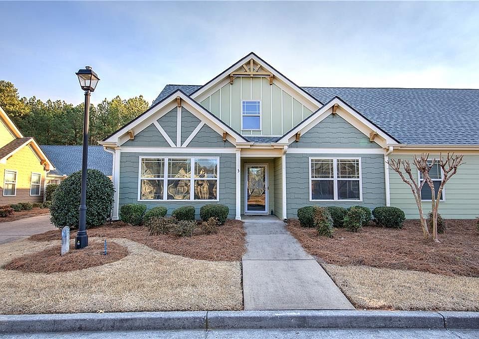 1st image of 3 William Dr NE #3