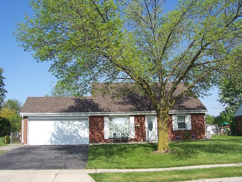 2nd image of 762 Marilyn Dr