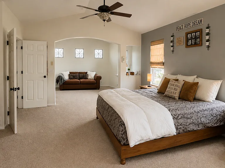4261 Eagle Ridge Way — Photo 12