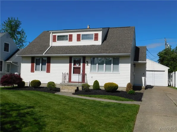 152 Westfall Dr, Tonawanda, NY 14150