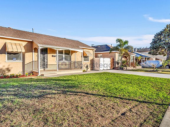 3rd image of 12658 Cornuta Ave