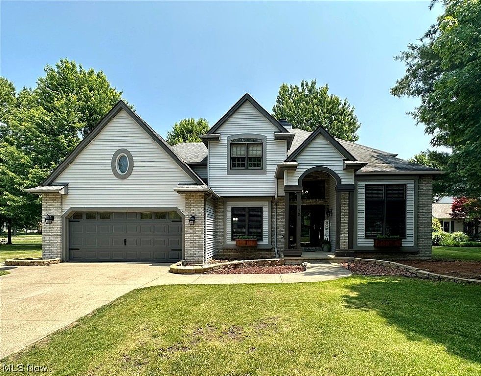 751 Firestone Dr, Avon Lake, OH 44012 Zillow
