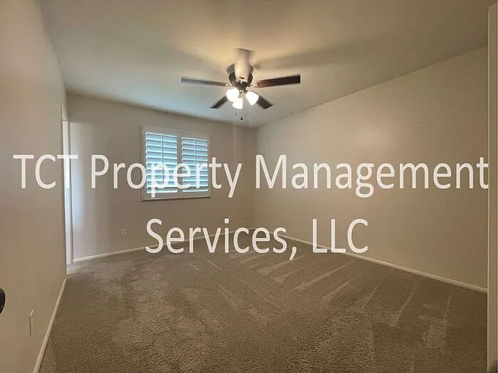1209 E Hermosa Dr — Photo 6