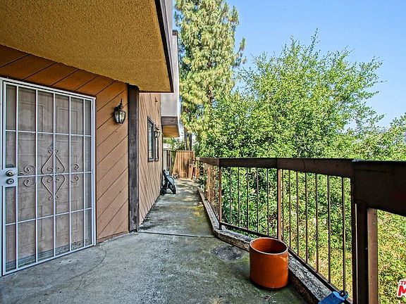 2nd image of 341 Harvey Dr APT 4