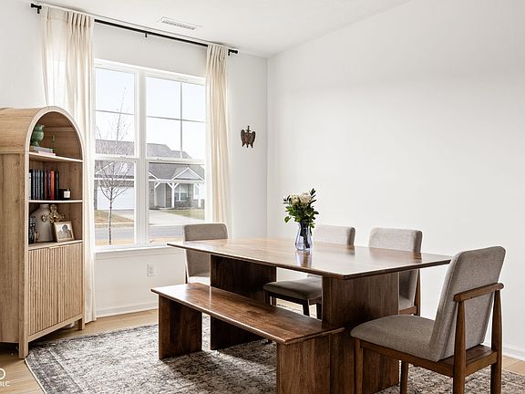 4th image of 9848 Bryce Blvd