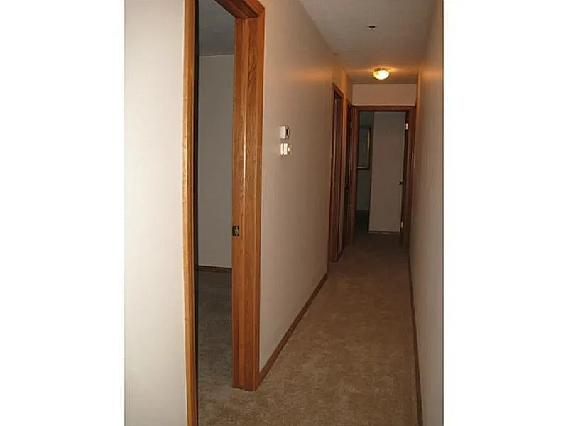 3040 Idyllbrook Ln photo 1