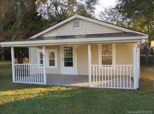227 Lowry St, Pineville, NC 28134