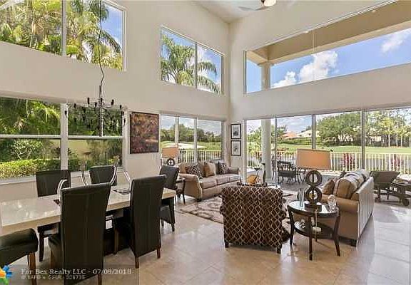 Home For Sale In Wedgwood