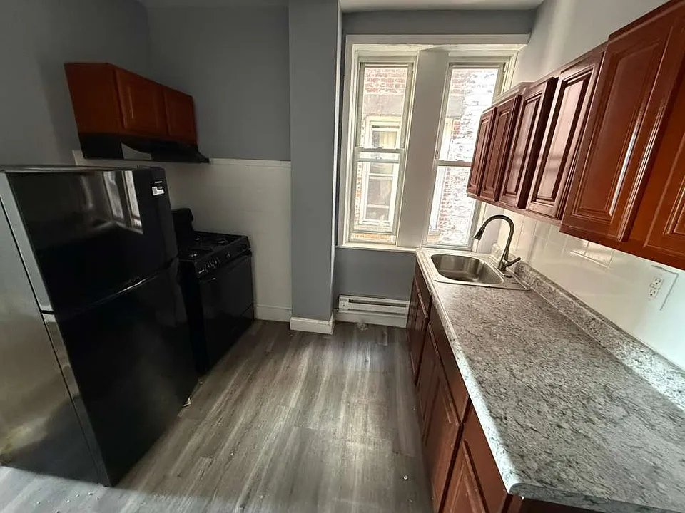 2301 Central Ave #44E