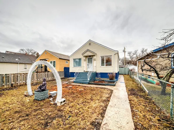 9221 110th Ave NW, Edmonton, AB T5H 1H2