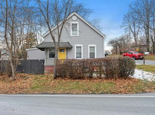 35 Mountainview Ave, Troy, NY 12180