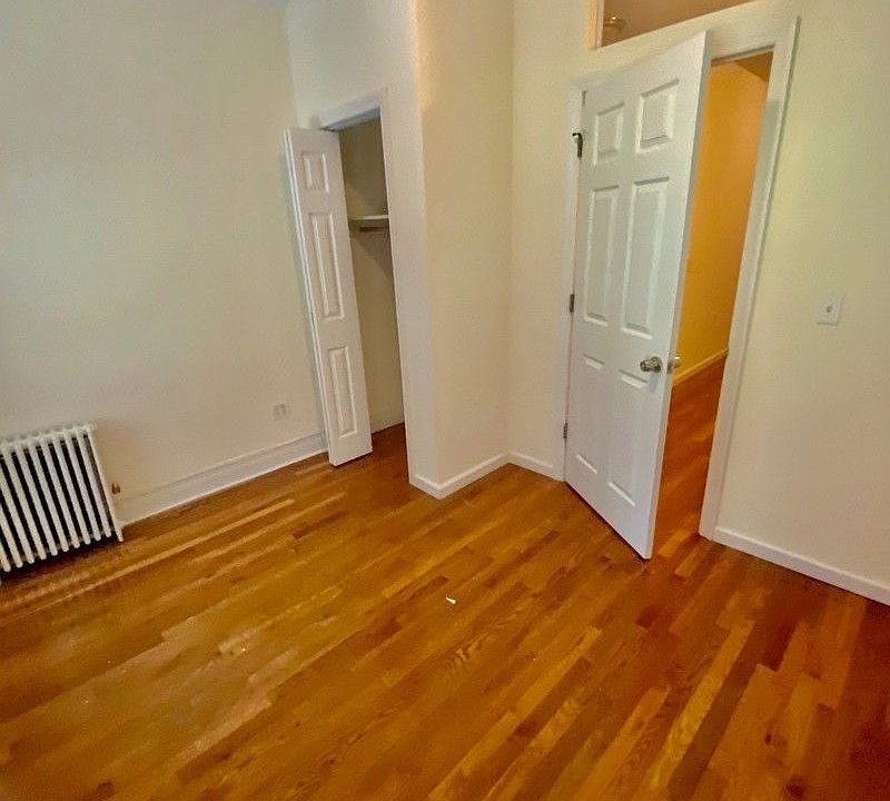 2nd image of 30 Saint Marks Pl APT 4C