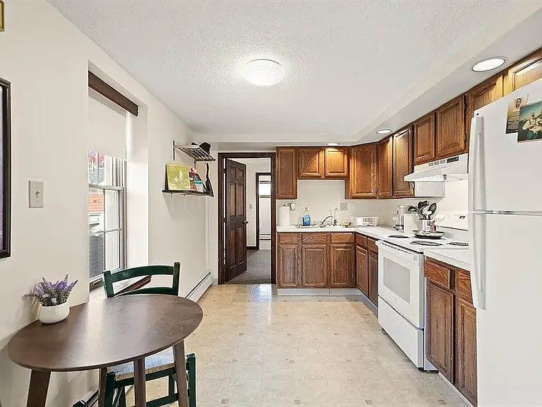 5 Herbert St #1 — Photo 5