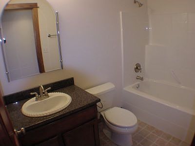 5th image of 2718 Garfield Ave SE