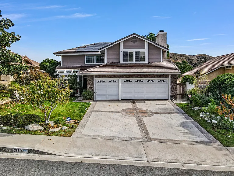 28314 Easton Ln — Photo 1
