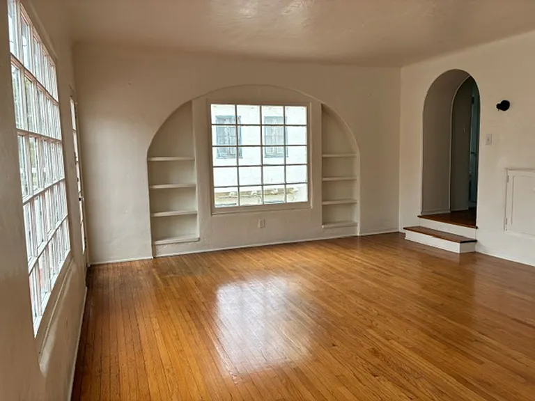 2112 E 1st St #42 & 44 — Photo 3