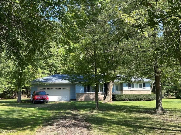 5582 Us Route 422 NW, Southington, OH 44470