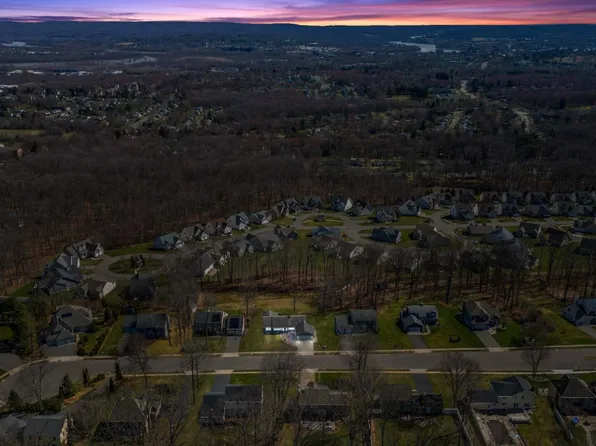(undisclosed Address), Middletown, CT 06457