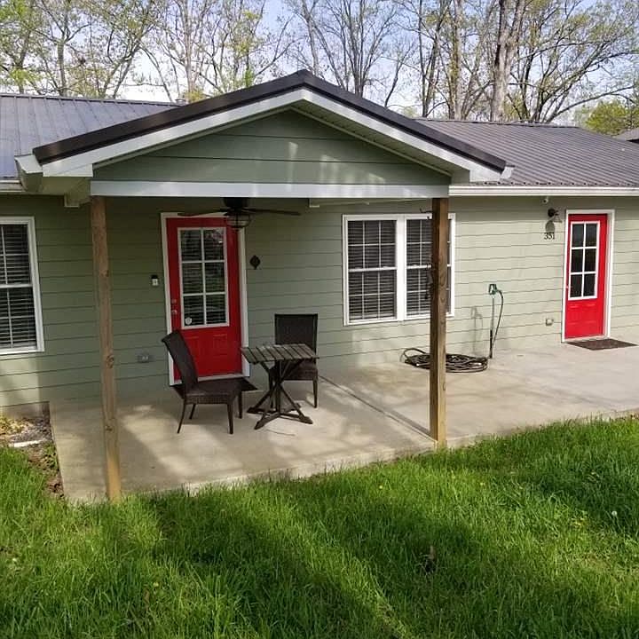 1st image of 351 Cambridge Shores Dr