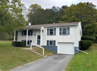 12 Brentwood Dr, Rutland, VT 05701