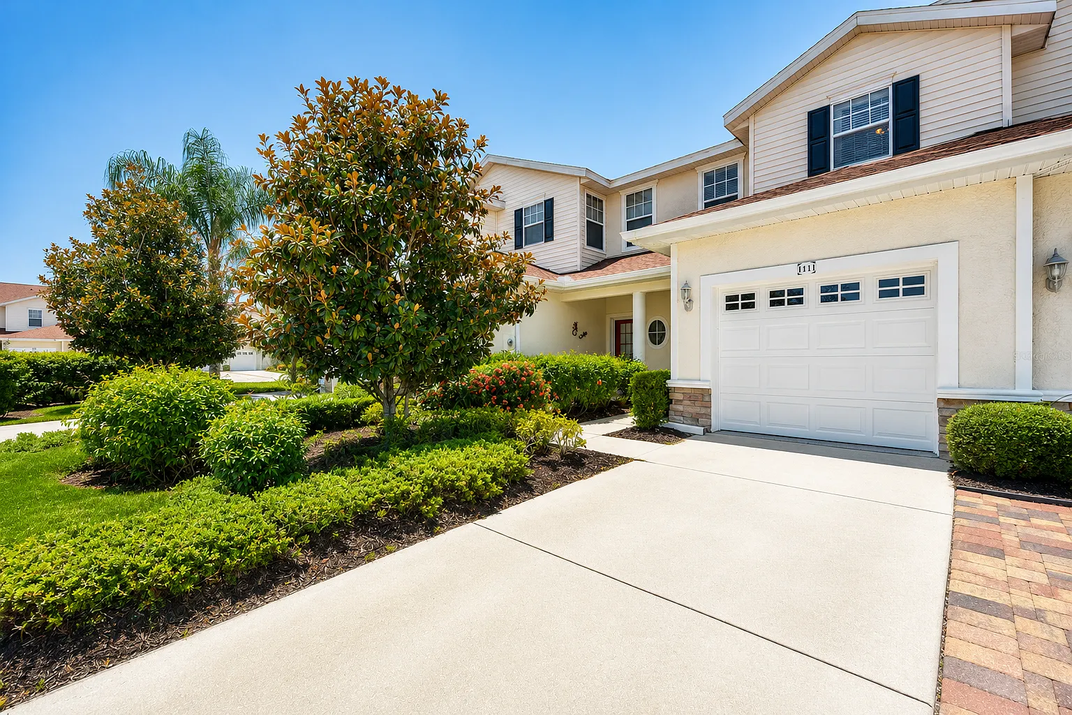 3 bed, 2.5 bath, 1446 sqft, $1,750 — Photo 1
