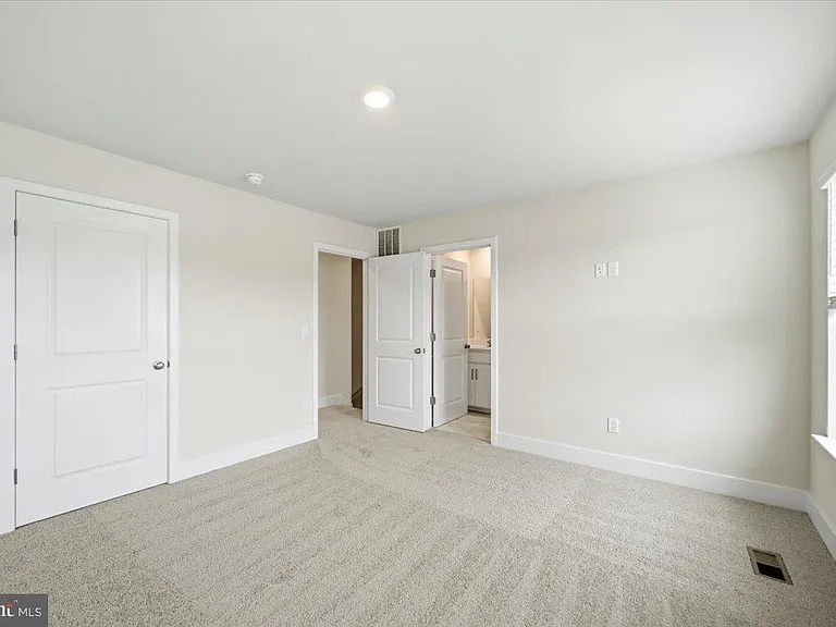 190 Sioux Loop — Photo 24