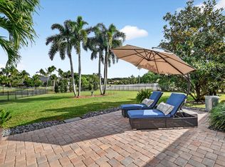 10305 Avenida Del Rio, Delray Beach, FL 33446