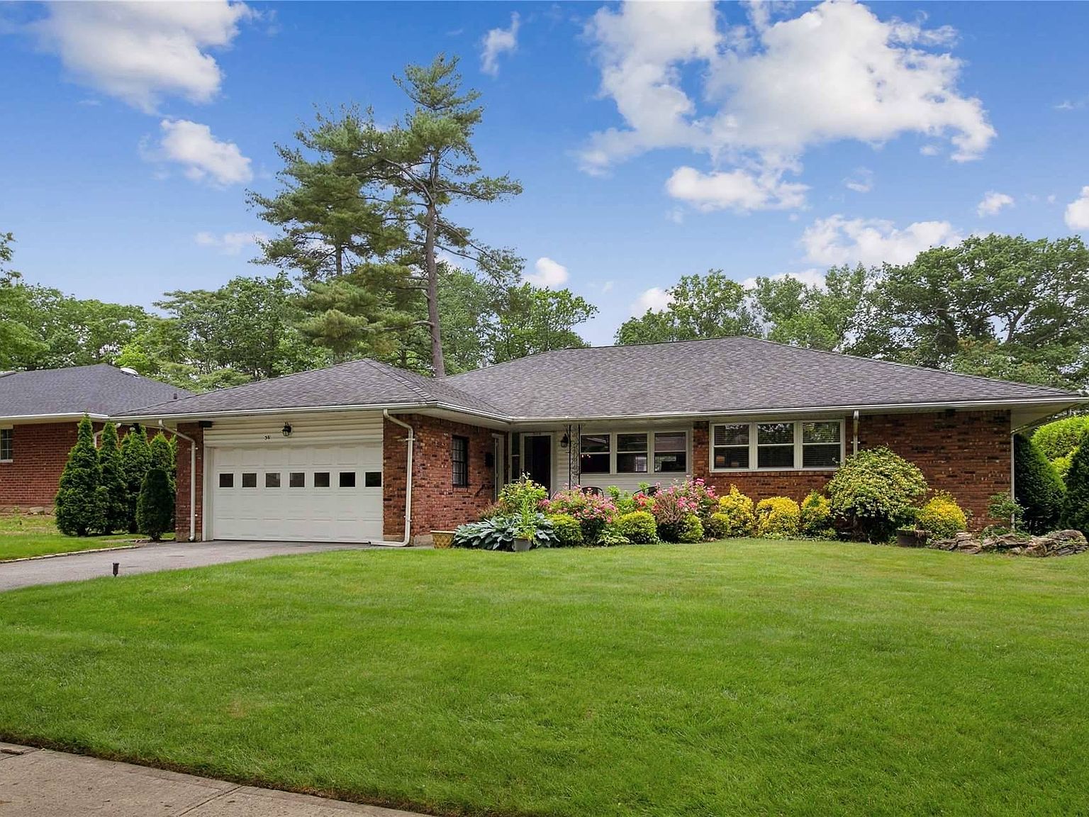 38 Edgemere Drive, Albertson, NY 11507 Zillow