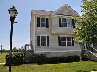 221 Autumn Ridge Cir, Pickerington, OH 43147