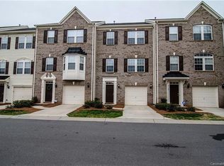 6130 Rockefeller Ln, Charlotte, NC 28210