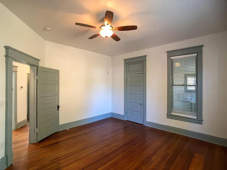 1813 Elliott Ave — Photo 20