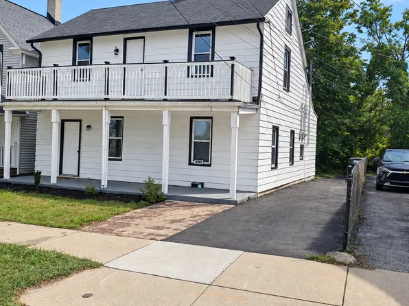 12705 Plover St, Lakewood, OH 44107