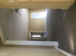 34805 Glenwood Rd APT 2, Wayne, MI 48184