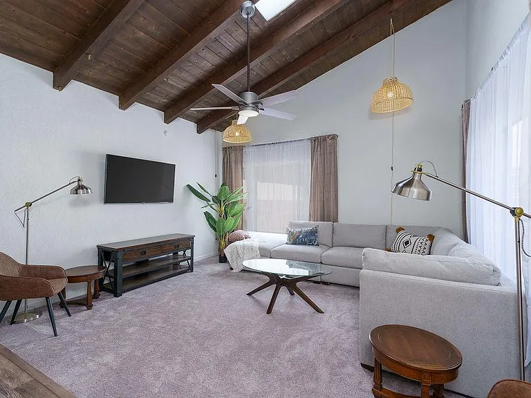 4140 Meadow Lark Dr — Photo 17