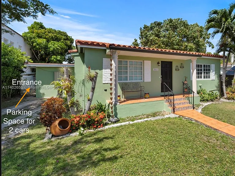 3413 SW 25th St — Photo 2