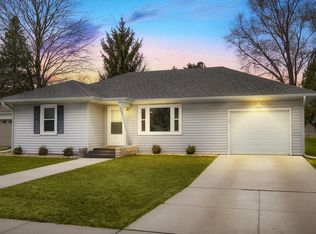 906 Central Ave, Sparta, WI 54656