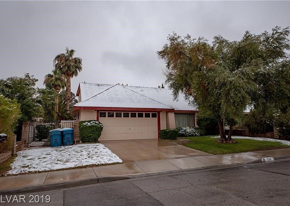 1st image of 7261 Mountain Moss Dr