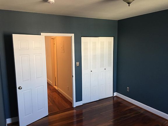 5th image of 3027 John F Kennedy Blvd #44