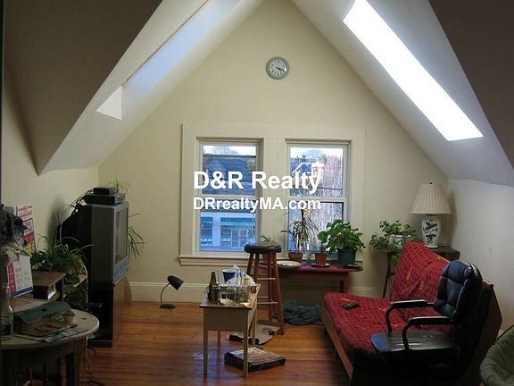 98 Elm St. #3 Somerville Unit Photo 4