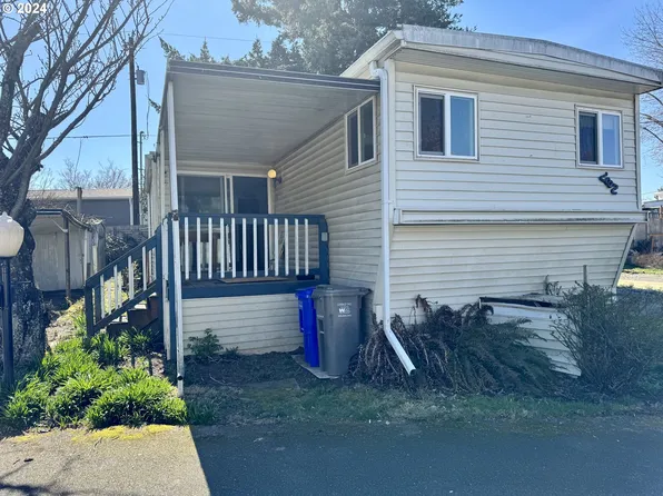 16745 SE Division St Unit 282, Portland, OR 97236