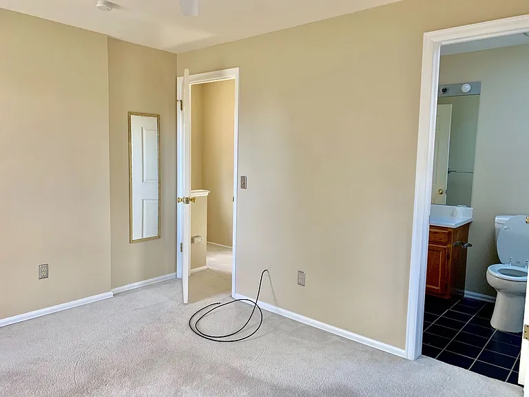 543 W Sycamore Cir — Photo 14