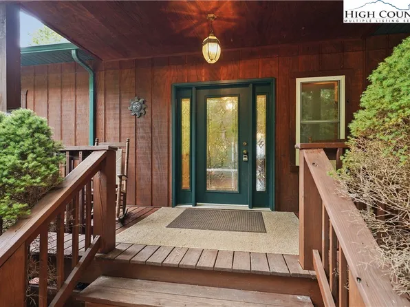 65 Hickory Nut Gap Drive, Bakersville, NC 28705