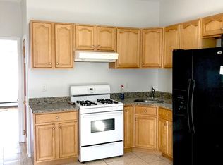 205 E Eagle St #3IR, Boston, MA 02128