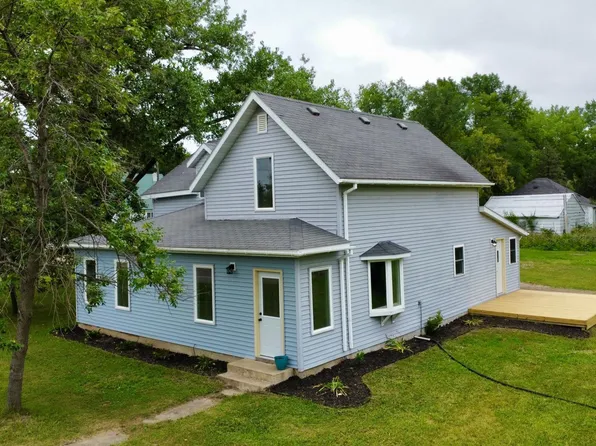 217 State Highway 7, Correll, MN 56227