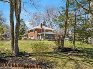 2340 Edgehill Rd, Willow Grove, PA 19090