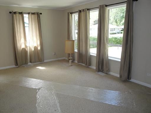 2000 Hawk Ct. Livingroom very bright, w/new carpet